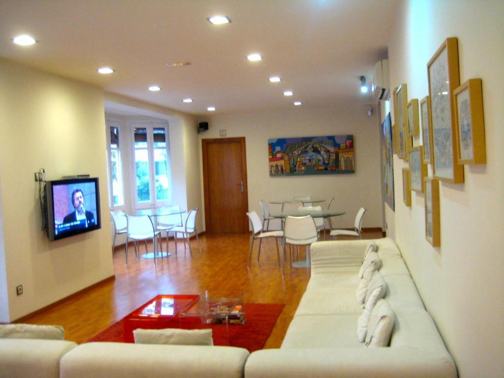 Hostal Madrazo Barcelona Exterior photo